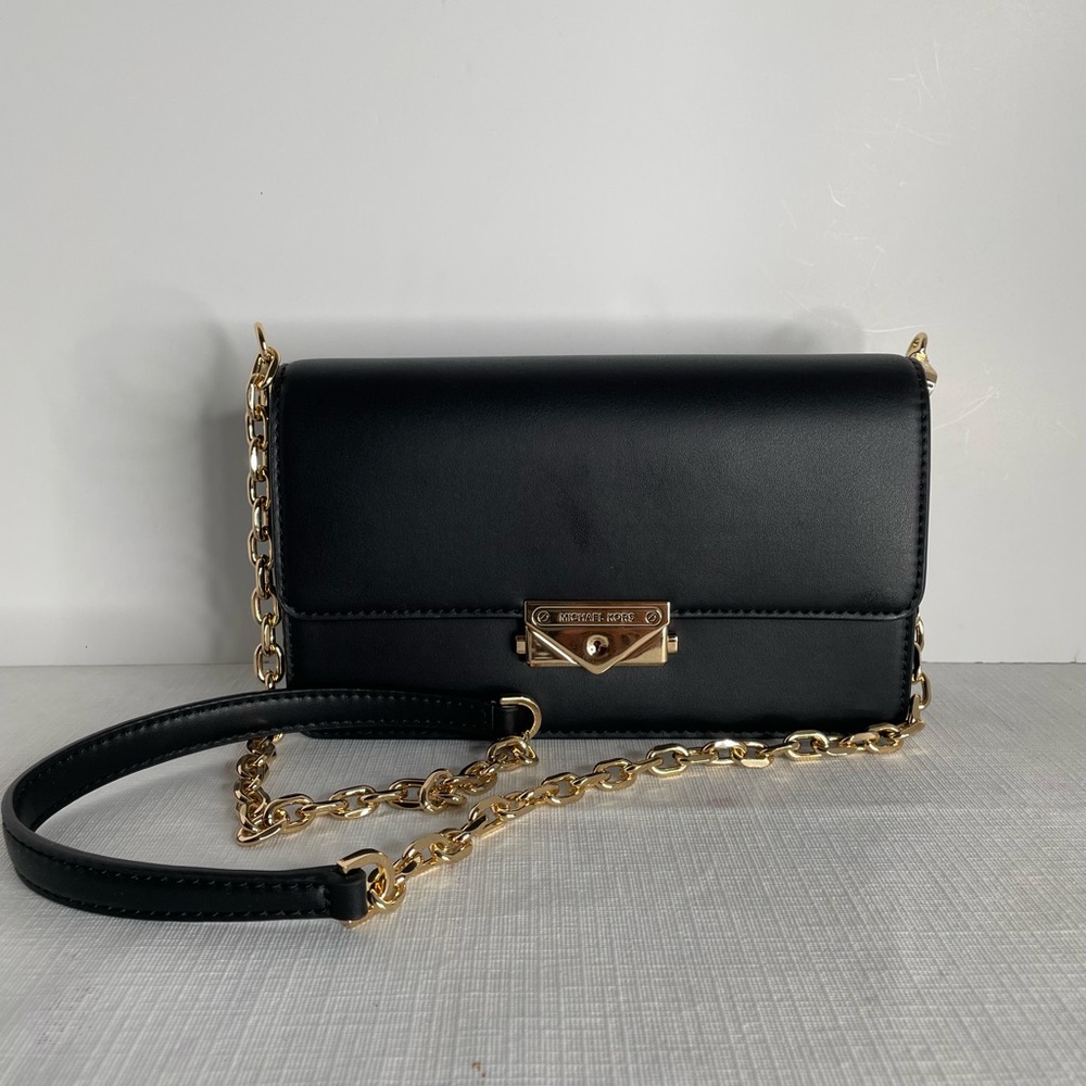 NWOT Michael Kors small handbag